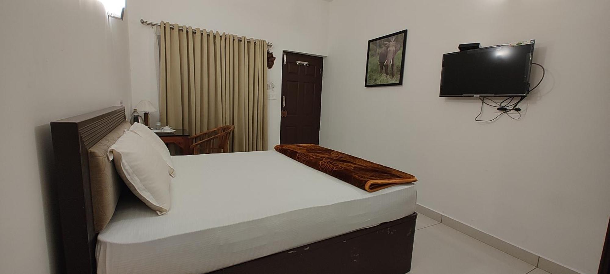 Athirapilly On The Rocks Hotel Athirappilly Luaran gambar